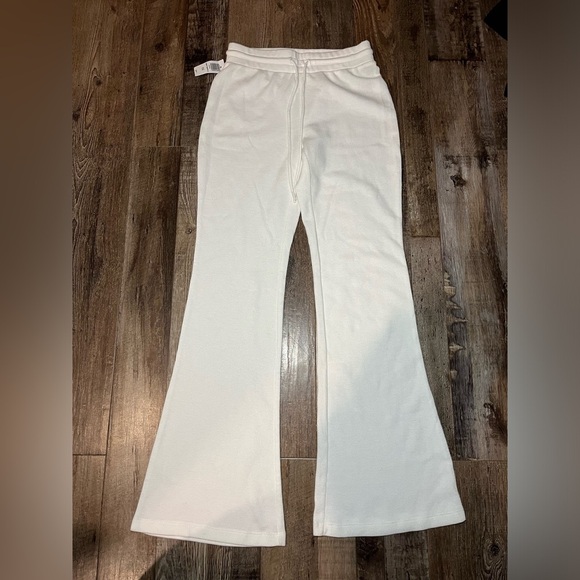 Sunday Best Aritzia NWT Baby Waffle Pant in White Size XS - Picture 7 of 9